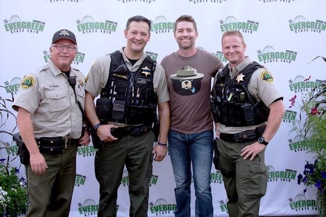 Josh Turner meet and greet  Aug 29 2017 (31)